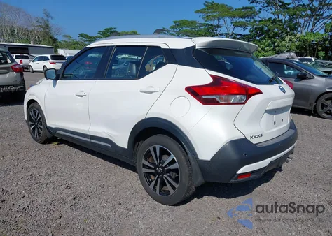 2020 Nissan Kicks Sr Xtronic Cvt from USA, damaged, VIN 3N1CP5DV7LL562113